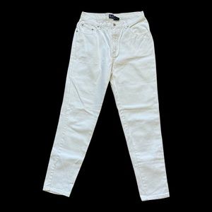 Vintage white high waisted jeans size 12 women’s mom jeans high rise